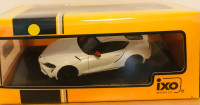 14339 IXO: Toyota Supra, weiss. 1:43
